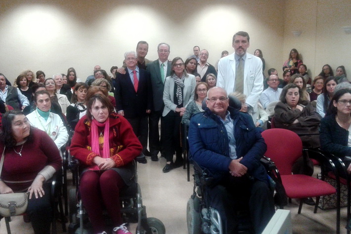 Más de 300 pacientes se benefician del programa de ventilación mecánica en su domicilio implantado en Granada